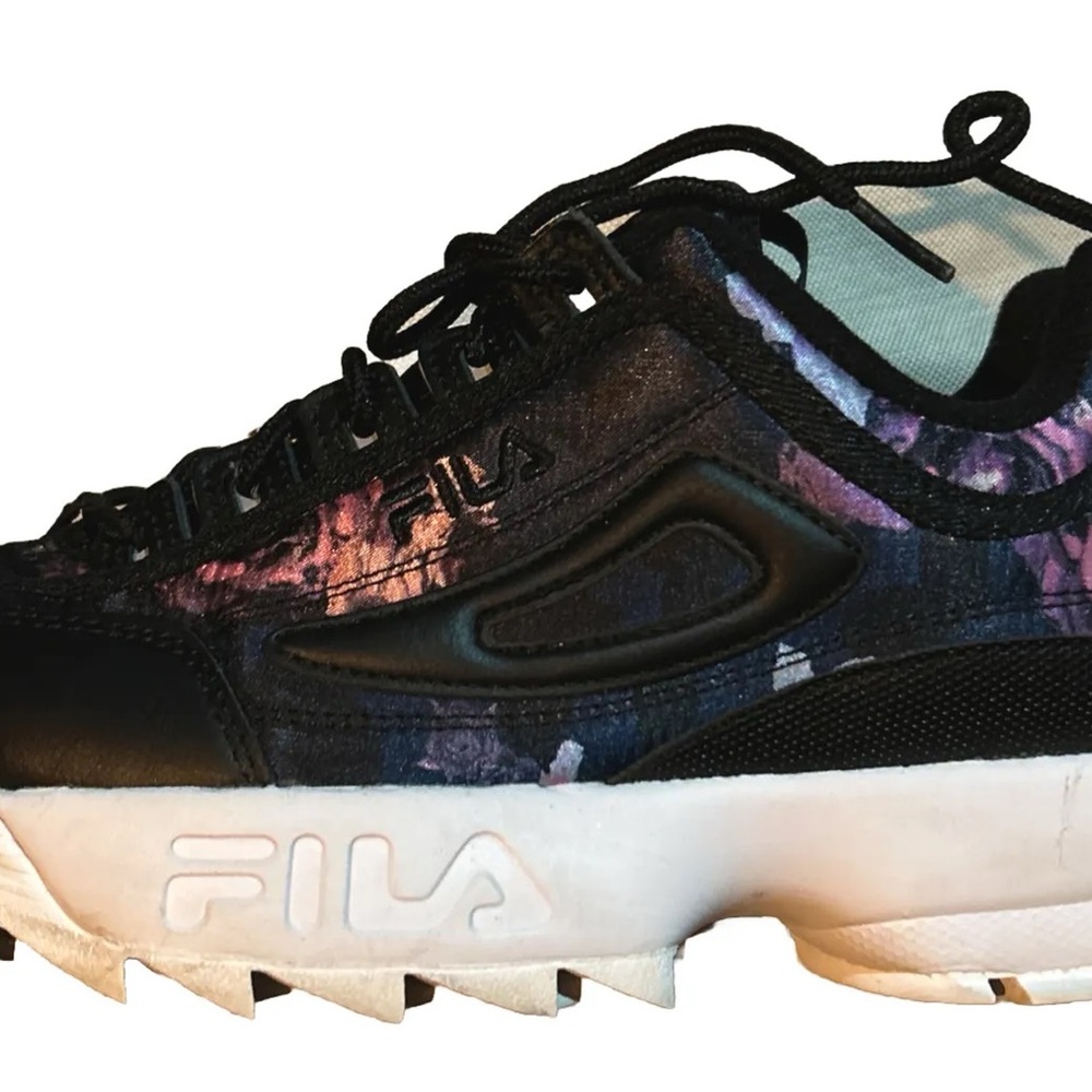 Fila women’s size 9 platform sneakers